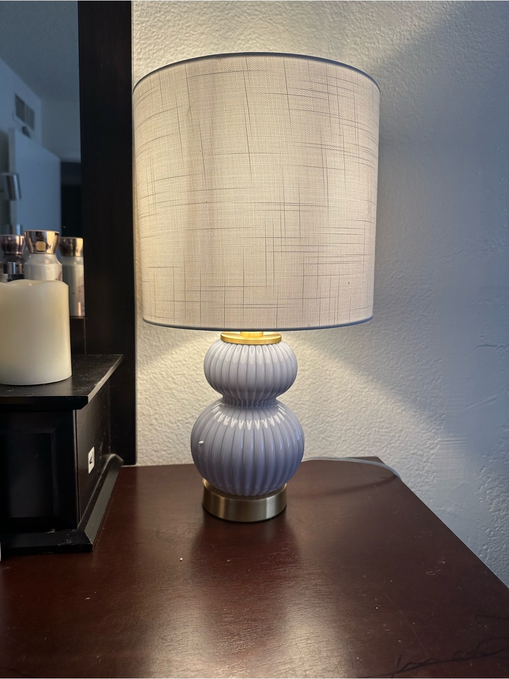 Elegant Ceramic Double-Gourd Table Lamp - White by